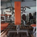 Gym80 Schulterpresse, Shoulder Press, Plate loaded, Rahmenfarbe Silber, Polsterfarbe Orange, gebraucht